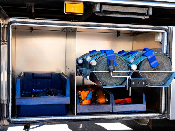 Insatslåda BevoBox för 14st spännband aluminium zinkmålad