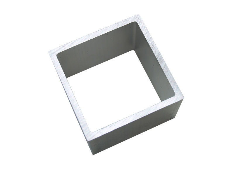 Fyrkantsrör 25x25x3mm