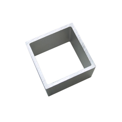 Fyrkantsrör 25x25x3mm