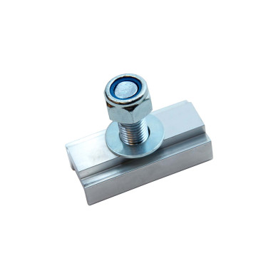 Tillbehörsset f/mont. av underkörningsskydd